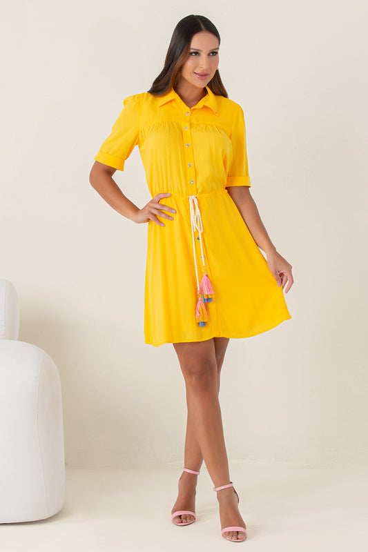AMARELO