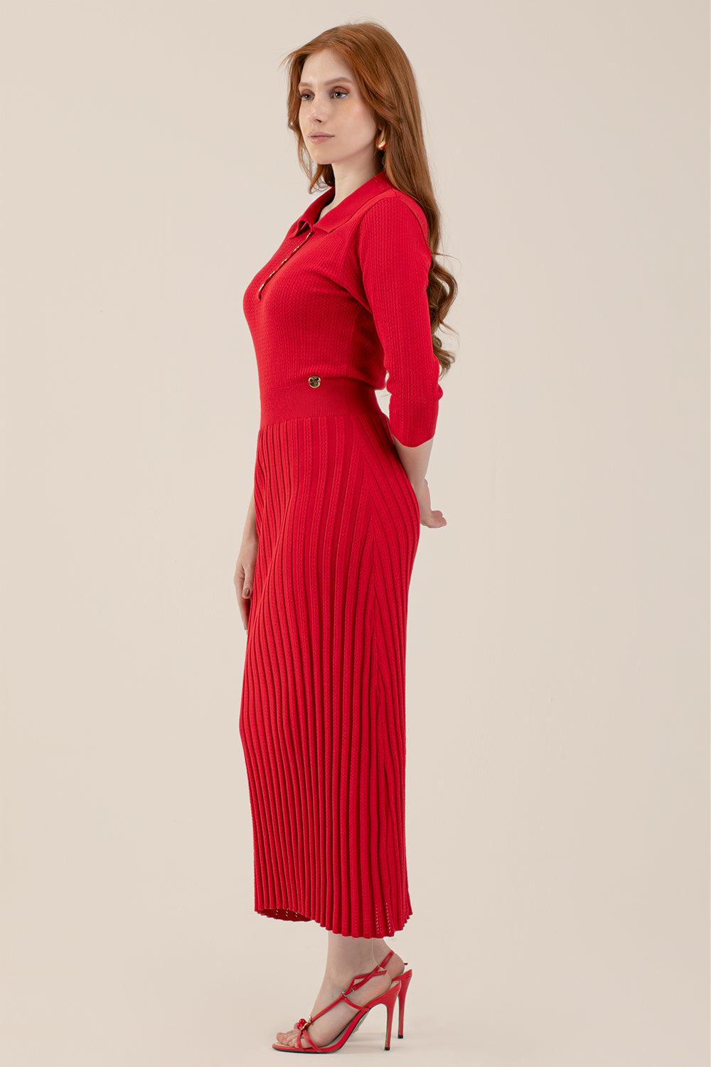 VERMELHO