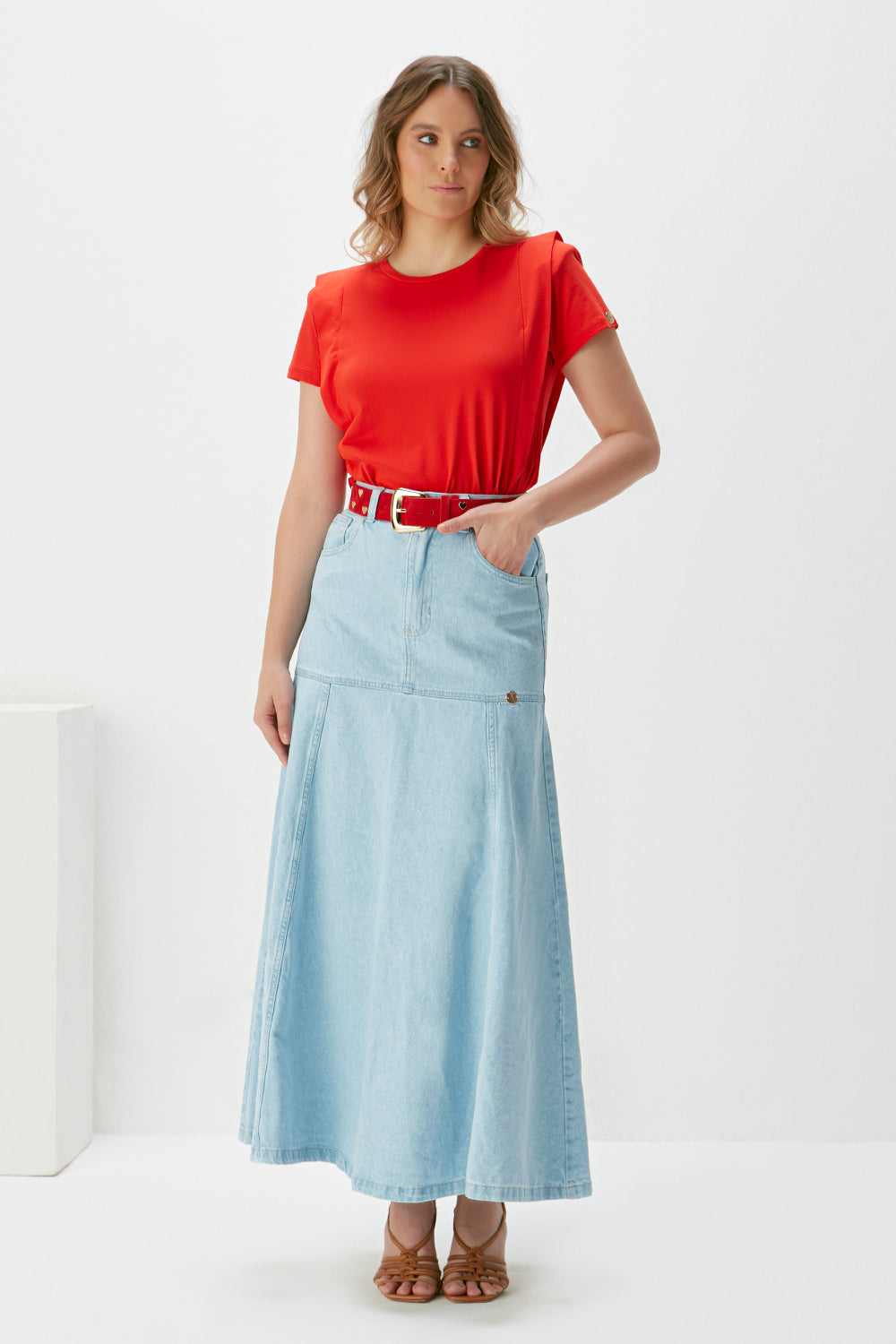 VERMELHO