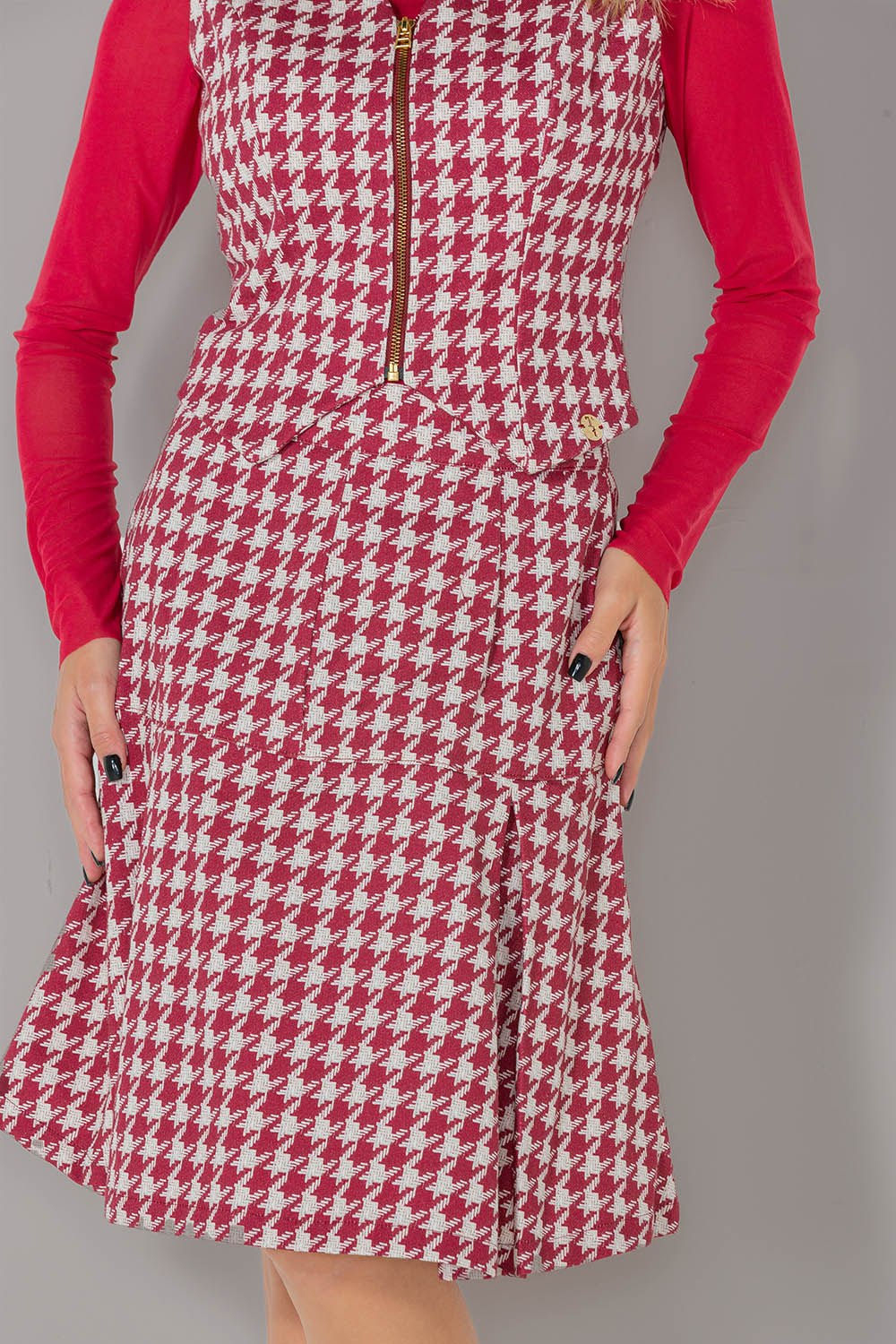 VERMELHO