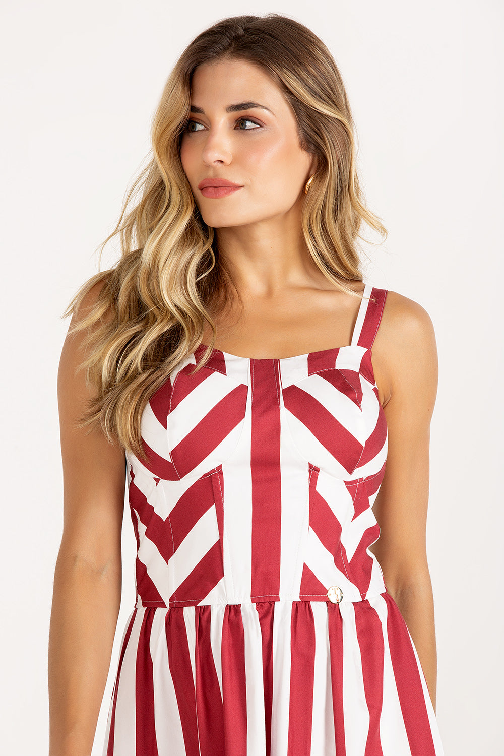 VERMELHO
