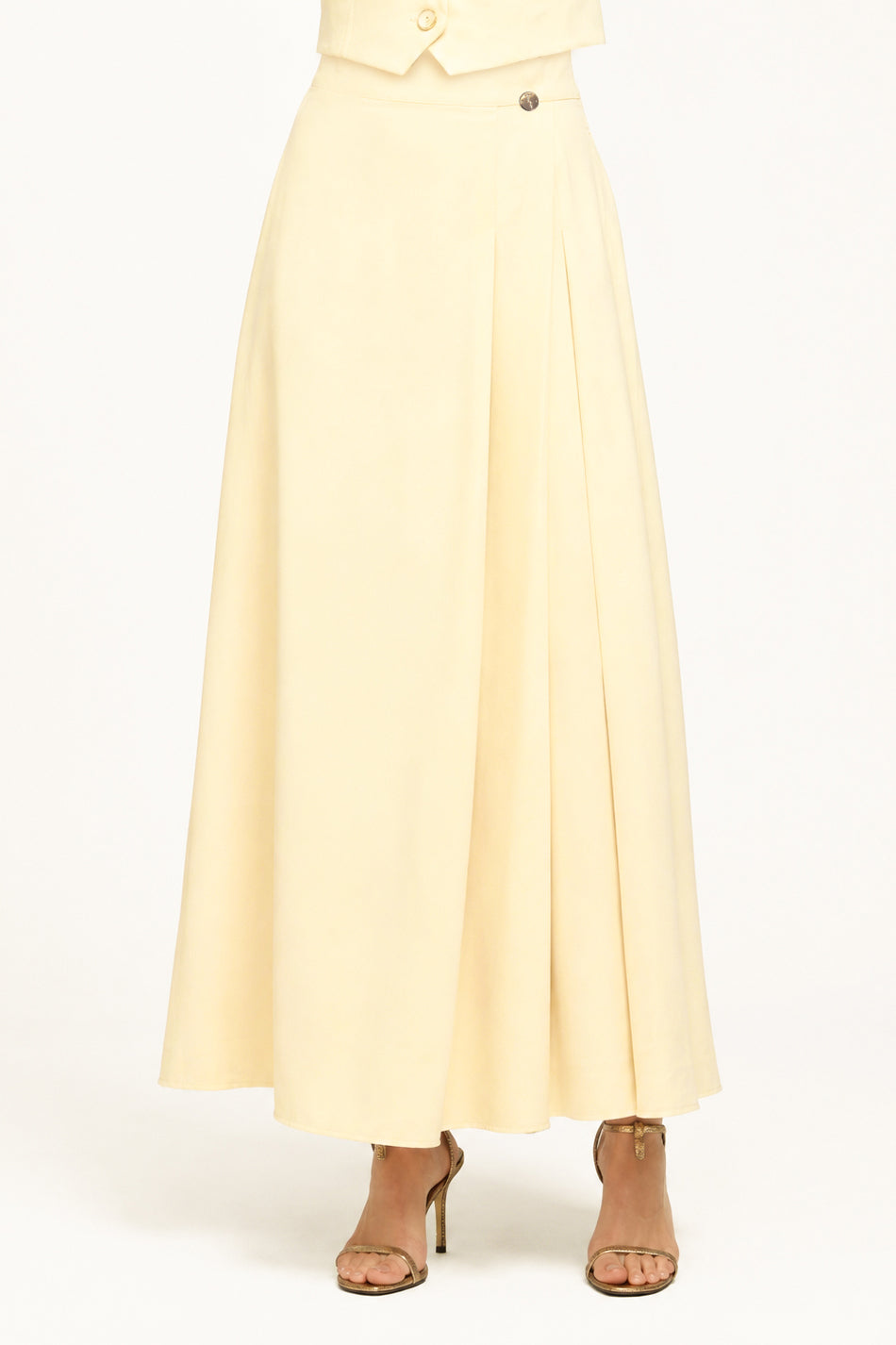 AMARELO