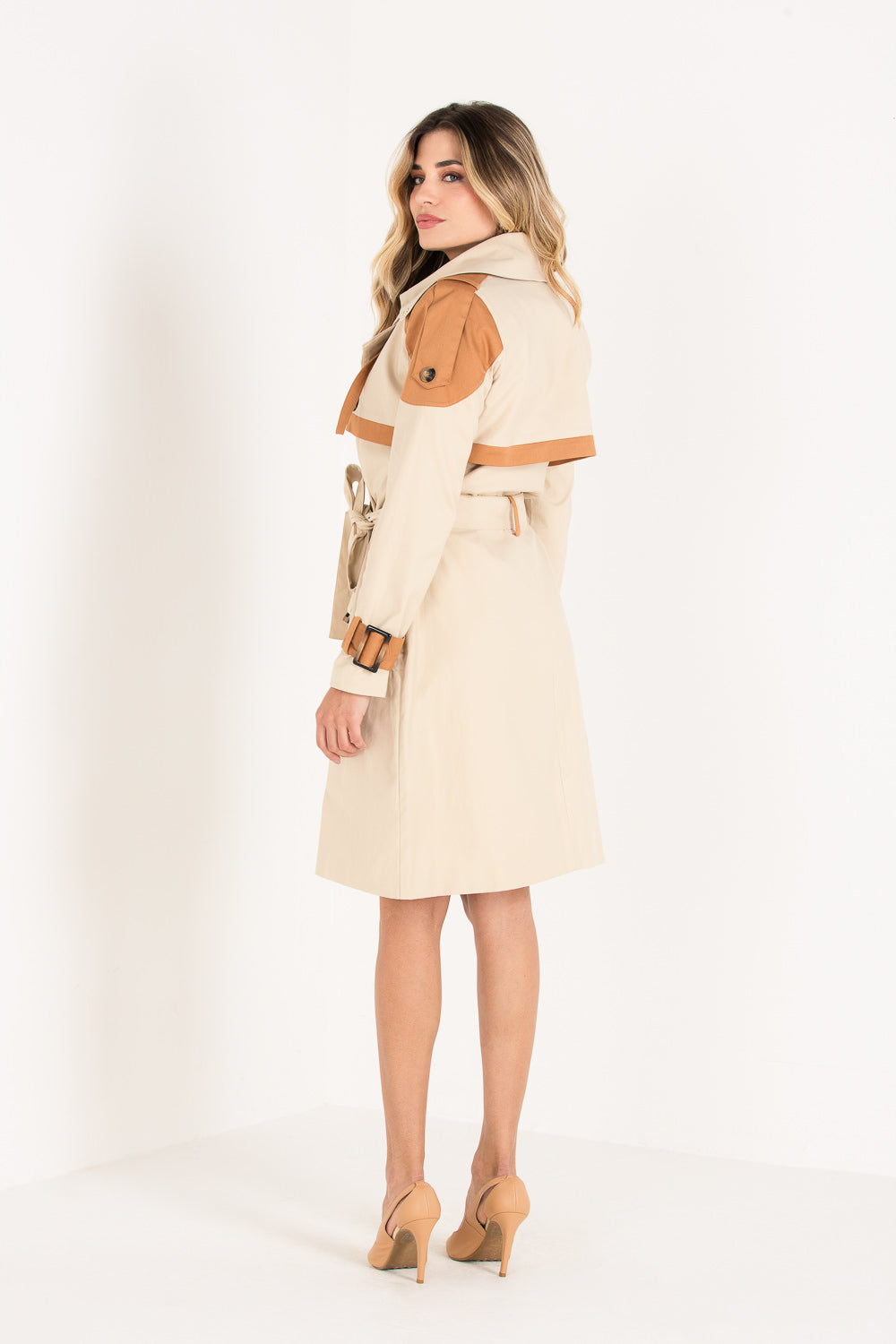 TRENCH COAT MARIELA – Thais Rodrigues