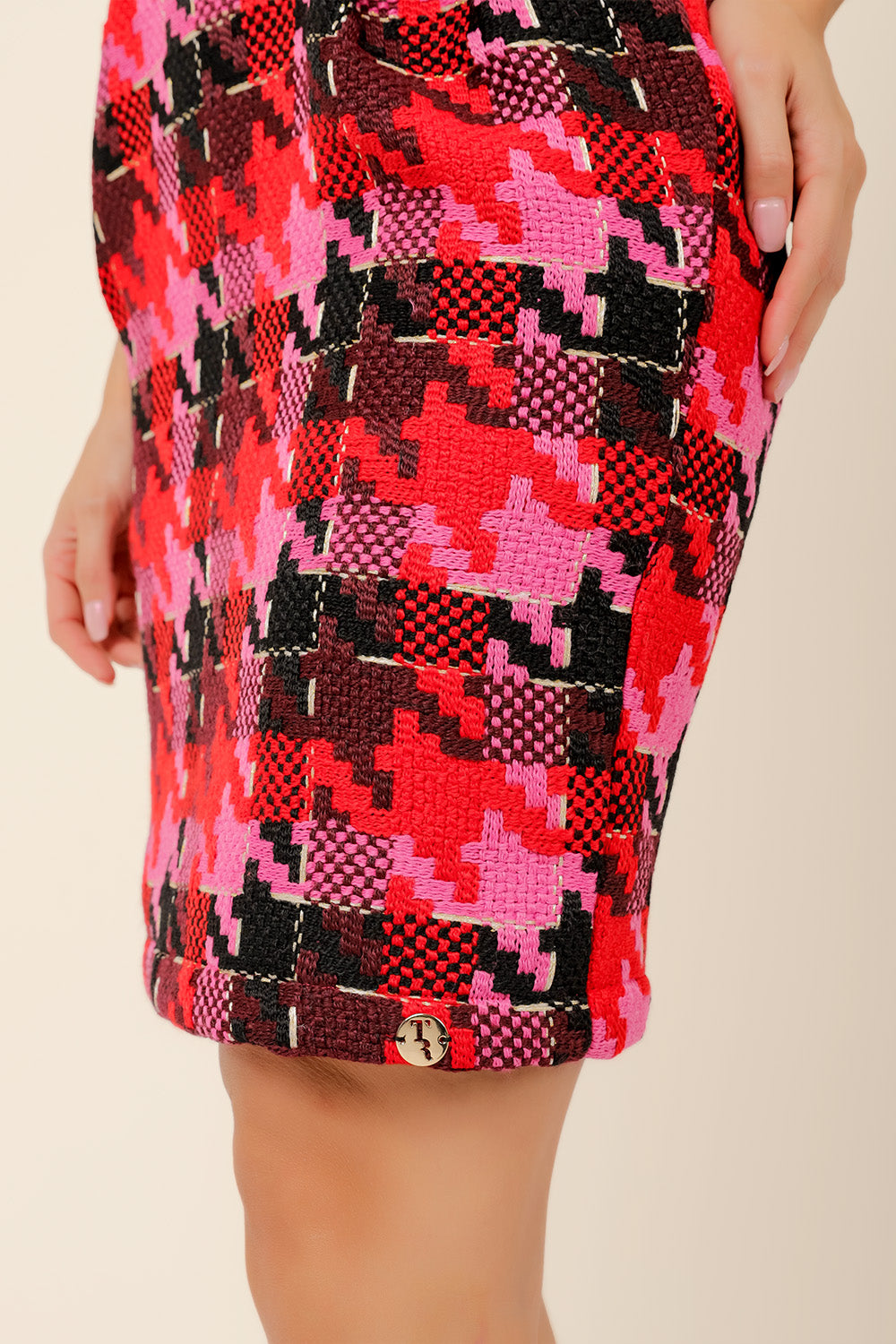 VERMELHO